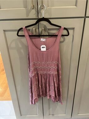 Sleeveless Crochet-Trim Midi Dress in Mauve Pink